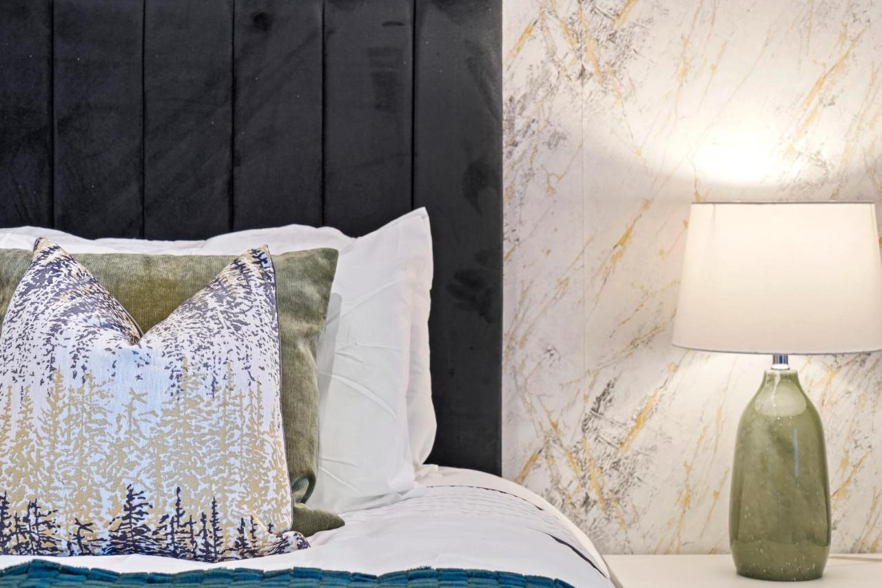 Comfortable London Retreat - Sleeps 6 エクステリア 写真