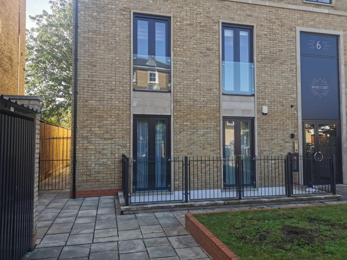 Comfortable London Retreat - Sleeps 6 エクステリア 写真